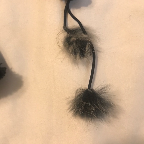 🧤 Fingerless Furry Gloves 🧤 - Picture 2 of 5